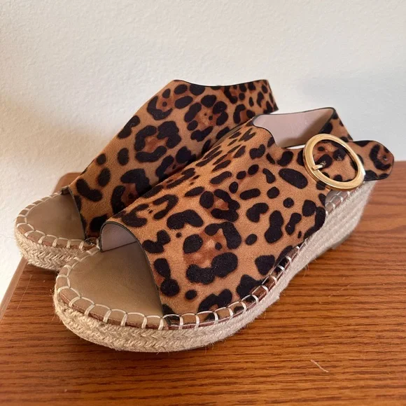 Catherine Malandrino Animal Print Wedge Espadrilles - Picture 1 of 7
